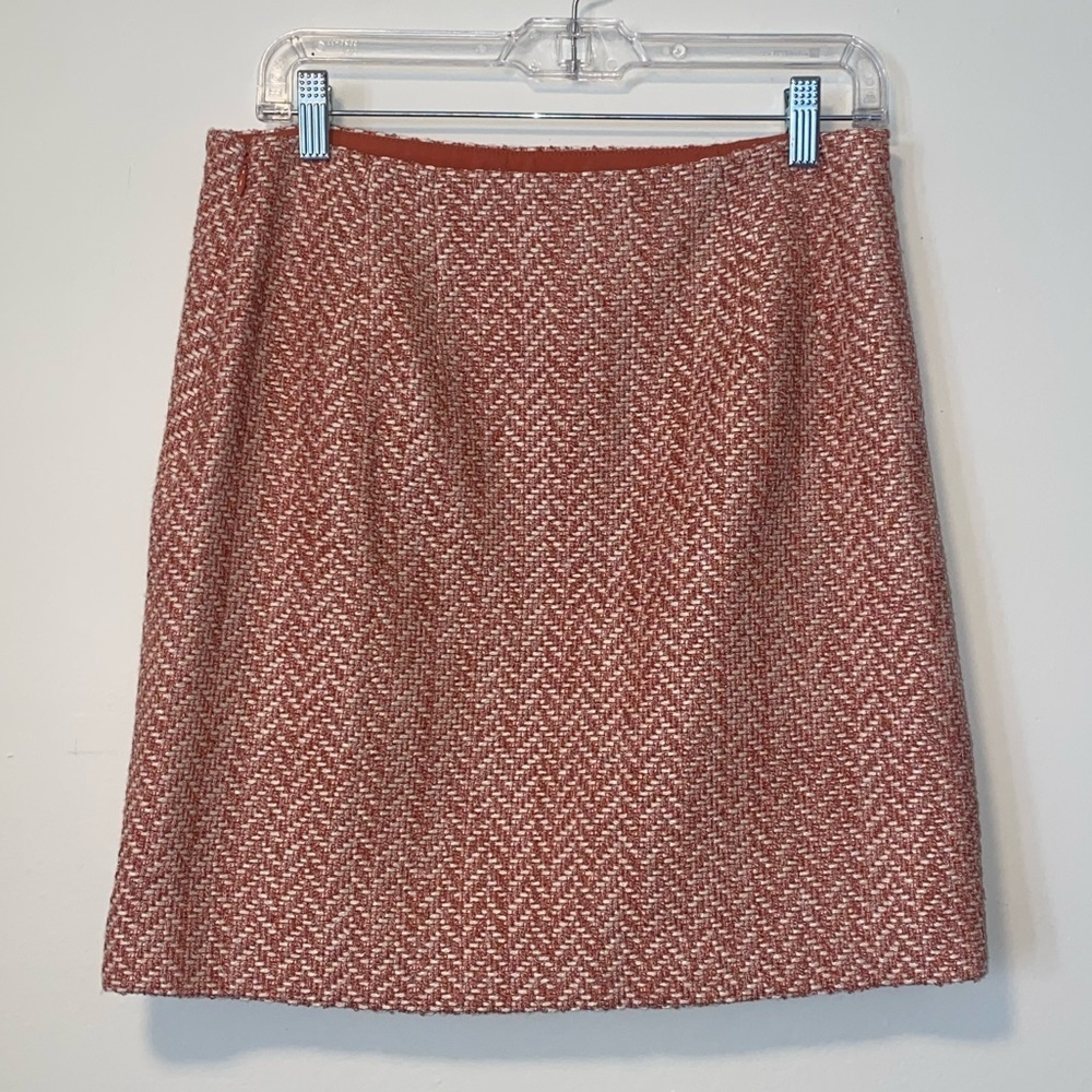 Loft Skirt - Picture 2 of 3